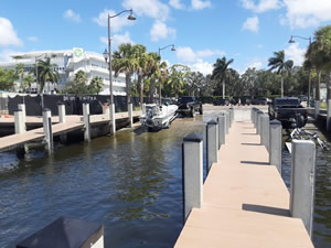 courtesy dock at riverside park boat ramp